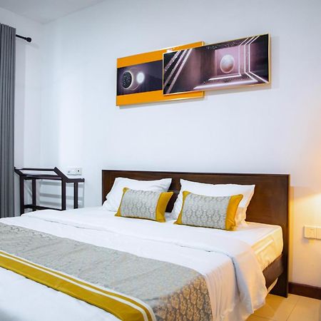Ceylon City Stay Colombo マウントラビニア エクステリア 写真